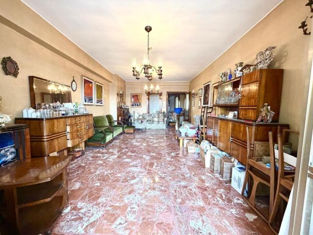 Appartamento in vendita di 152 m² in Largo dei Colli Albani, 14