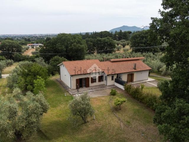 Appartamento in vendita di 152 m² in Strada Castellaccio, 11