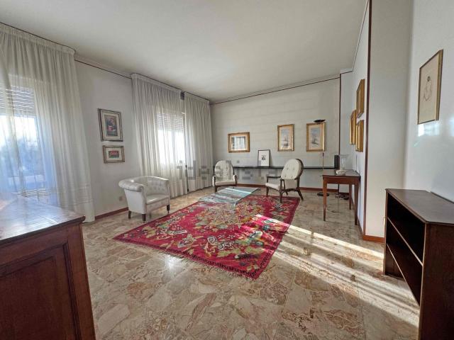 Appartamento in vendita di 153 m²