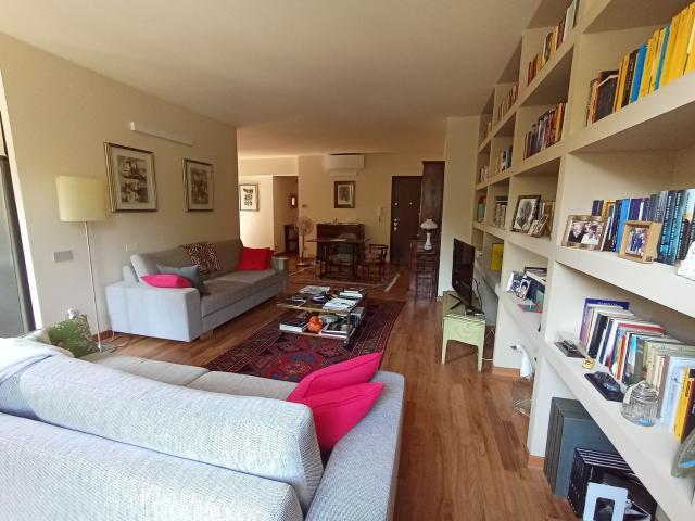 Appartamento in vendita di 153 m²