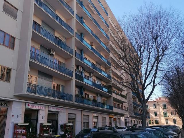 Appartamento in vendita di 153 m² in Via Castiglione, 52