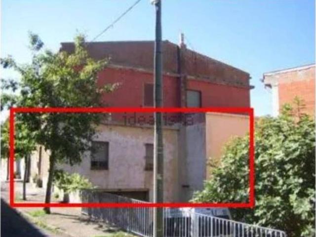 Appartamento in vendita di 153 m² in Via Badde Salighes, 21