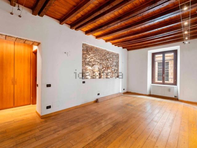 Appartamento in vendita di 153 m² in Via Bernardino Luini