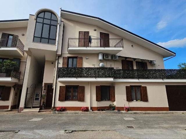 Appartamento in vendita di 153 m² in Via Giovanni Paolo II, 1