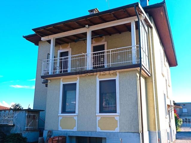 Appartamento in vendita di 153 m² in Via Guglielmo Marconi