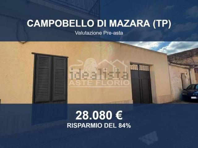 Appartamento in vendita di 153 m² in Via delle Rose, 76