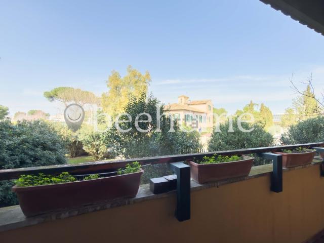 Appartamento in vendita di 153 m² in Via di Grotta Perfetta, 566