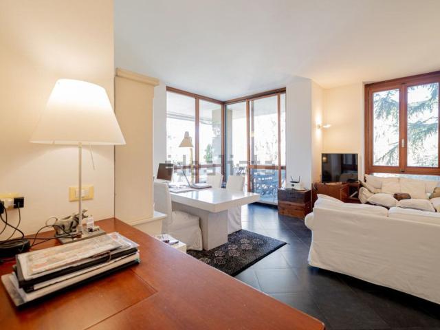 Appartamento in vendita di 153 m² in Via Fratelli Cervi