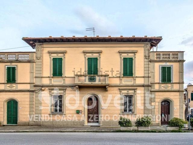 Appartamento in vendita di 153 m² in Via Livornese, 1193