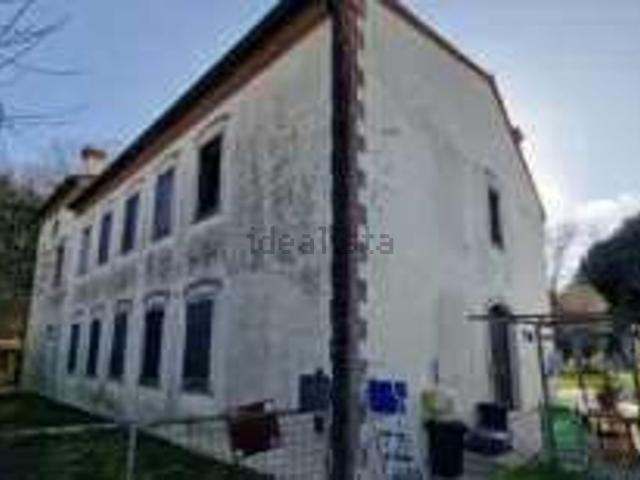 Appartamento in vendita di 153 m² in Via Monticelli