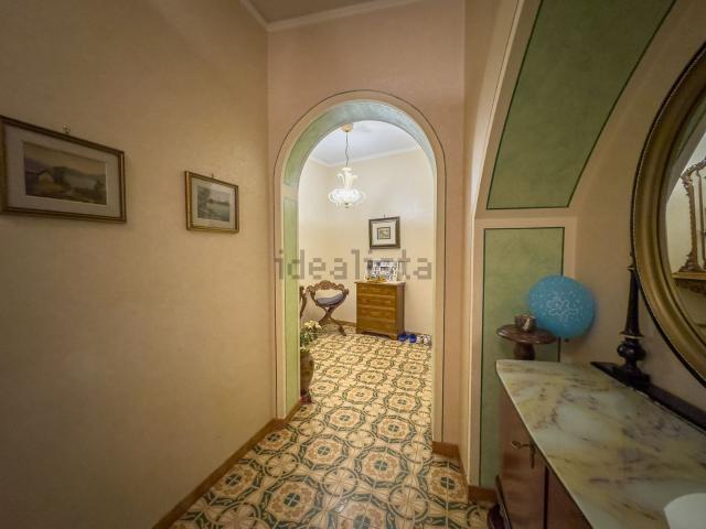 Appartamento in vendita di 153 m² in Via Papa Giovanni XXIII, 321