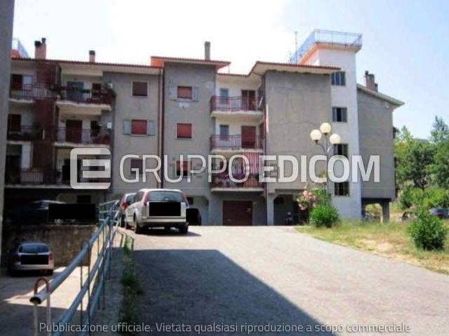 Appartamento in vendita di 153 m² in Via Raffaele Capalbo