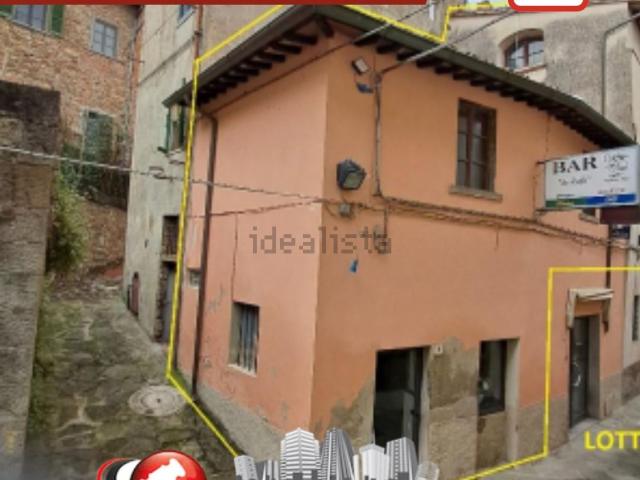 Appartamento in vendita di 153 m² in Via Vallelunga