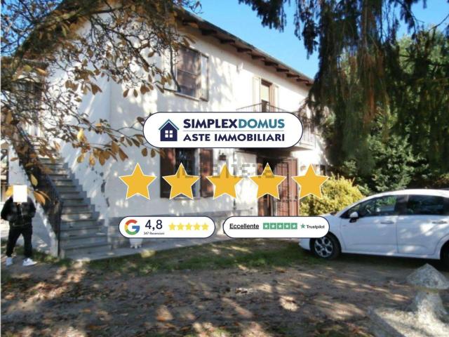 Appartamento in vendita di 153 m² in Via Zenzalino Nord