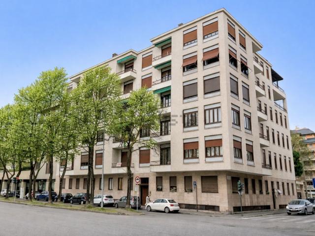 Appartamento in vendita di 153 m² in Viale Luigi Cadorna, 5
