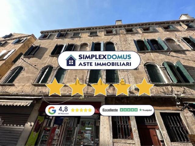 Appartamento in vendita di 153 m² in Calle del Scaleter