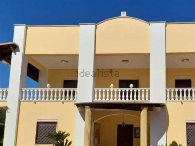 Appartamento in vendita di 153 m² in Contrada Carlo di Noi Inferiore, 1