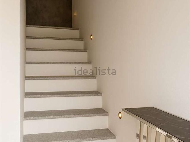 Appartamento in vendita di 153 m² in Frazione Sopravilla, 1