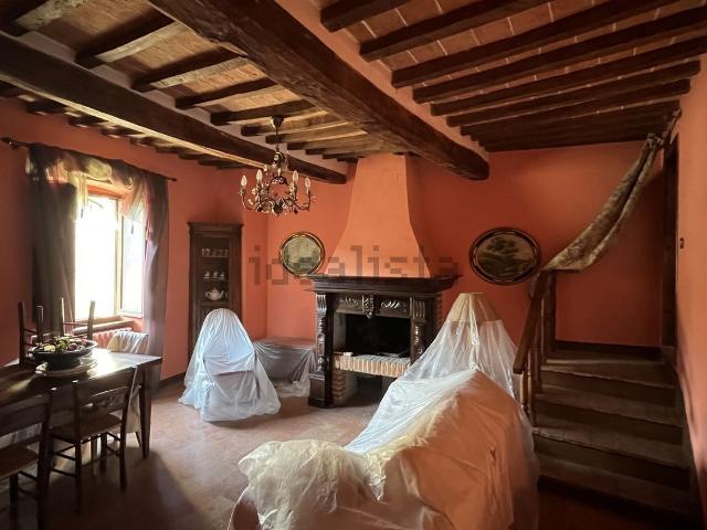 Appartamento in vendita di 153 m² in Piazza Giuseppe Garibaldi, 22