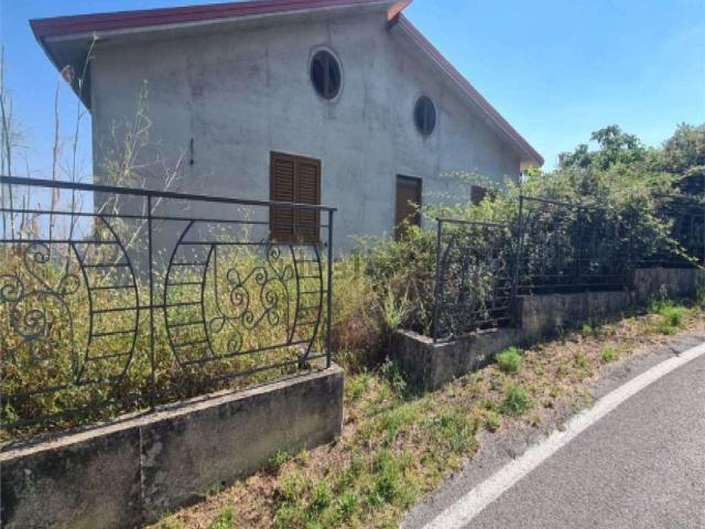 Appartamento in vendita di 153 m² in Strada Provinciale 145