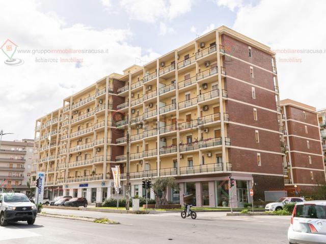 Appartamento in vendita di 154 m²