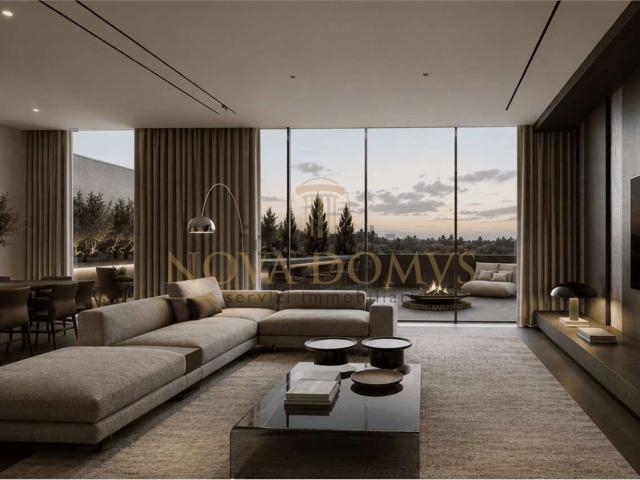 Appartamento in vendita di 154 m² in Via Candia