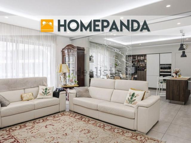 Appartamento in vendita di 154 m² in Via Cicori, 107