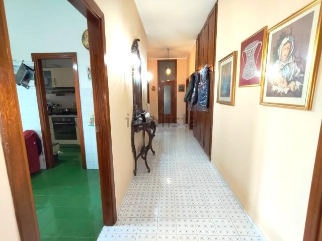Appartamento in vendita di 154 m² in Via Giacomo Leopardi, 1
