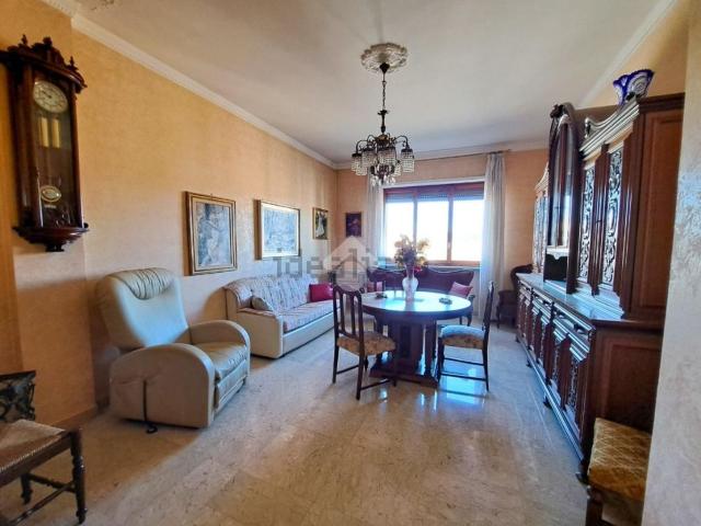 Appartamento in vendita di 154 m² in Via Guido Reni, 222