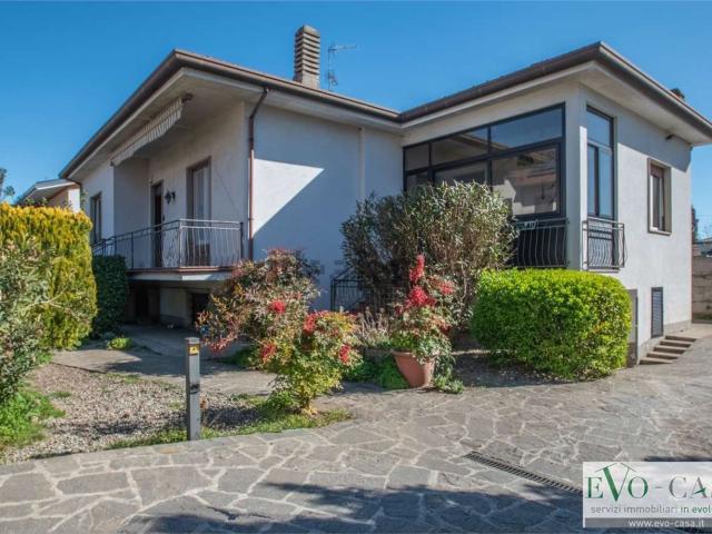 Appartamento in vendita di 154 m² in Via dello Statuto, 17
