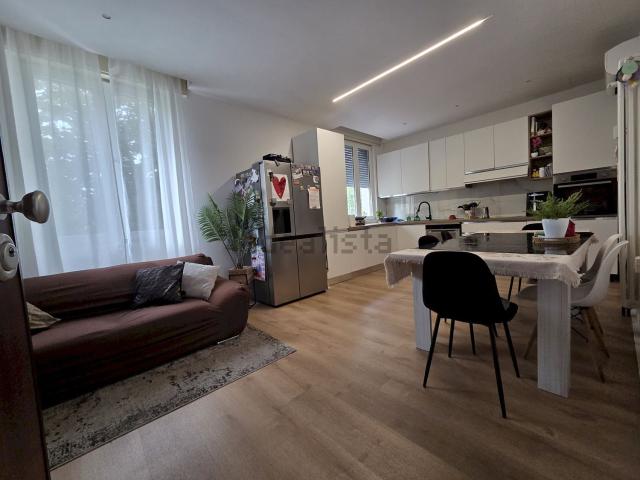 Appartamento in vendita di 154 m² in Via Digione, 13