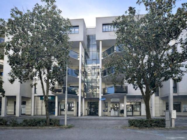 Appartamento in vendita di 154 m² in Via Fratelli Bandiera, 9