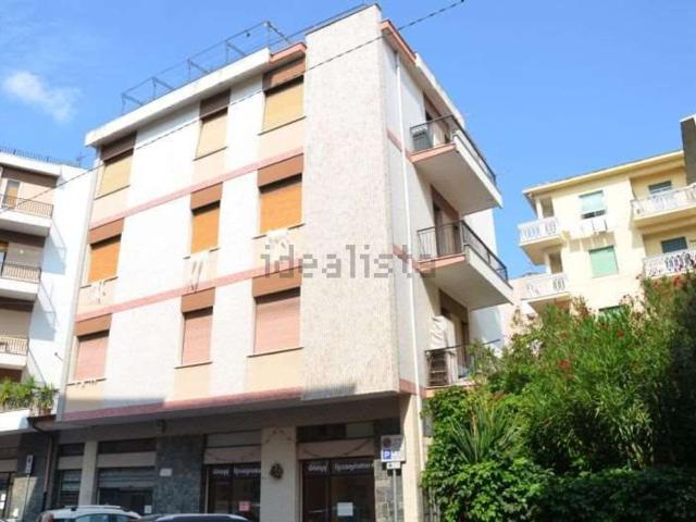 Appartamento in vendita di 154 m² in Via II Giugno