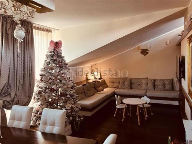 Appartamento in vendita di 154 m² in Via Monte Velino