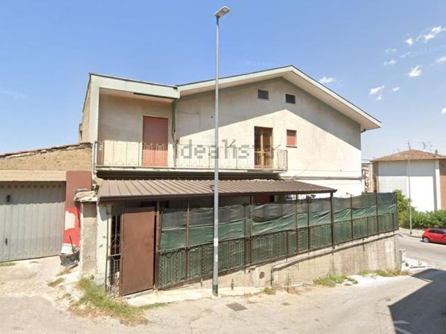 Appartamento in vendita di 154 m² in Via Maria Pacifico, 134