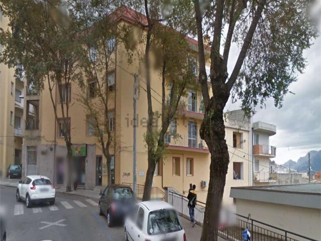 Appartamento in vendita di 154 m² in Via Sant&apos Emiliano, 20