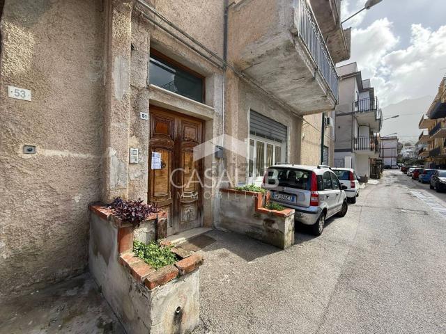 Appartamento in vendita di 154 m² in Via Siracusa, 51