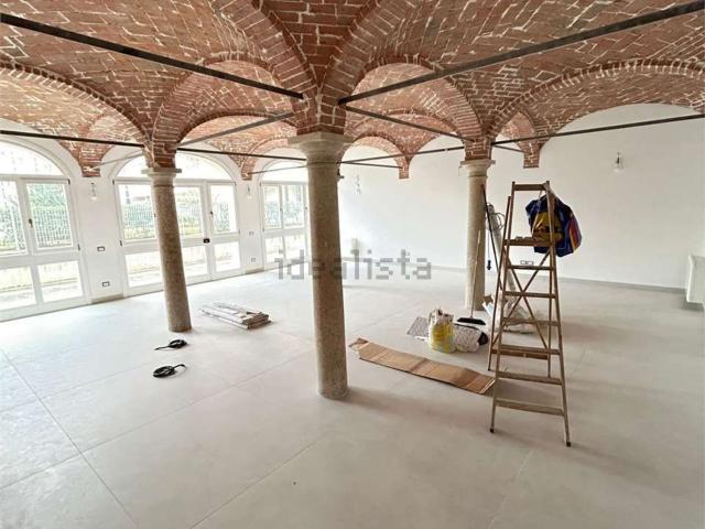 Appartamento in vendita di 154 m² in Via Pietro Pomponazzi, 1
