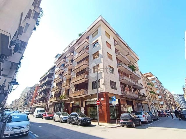 Appartamento in vendita di 154 m² in Via Trieste, 59