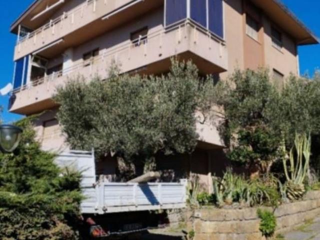 Appartamento in vendita di 154 m² in Viale Tommaso Campanella