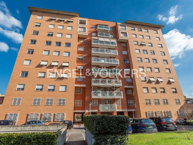 Appartamento in vendita di 154 m² in Viale Battista Bardanzellu
