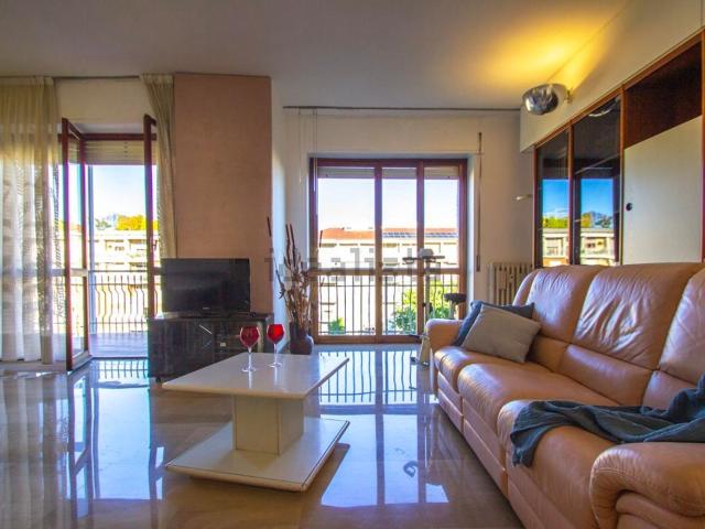 Appartamento in vendita di 154 m² in Viale Faenza, 26