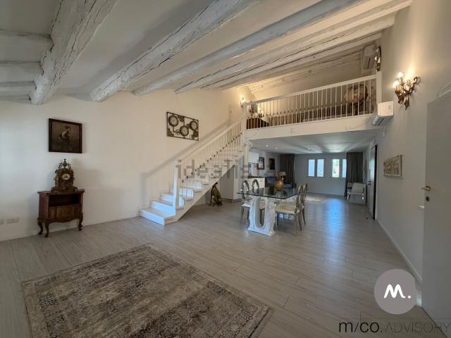 Appartamento in vendita di 154 m² in Corso Vittorio Emanuele II, 54