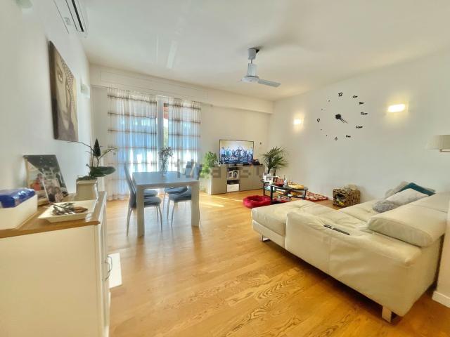 Appartamento in vendita di 154 m² in Piazza Puliti Don Pietro, 22