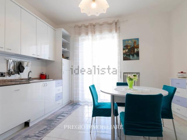 Appartamento in vendita di 155 m² in Via Conversano