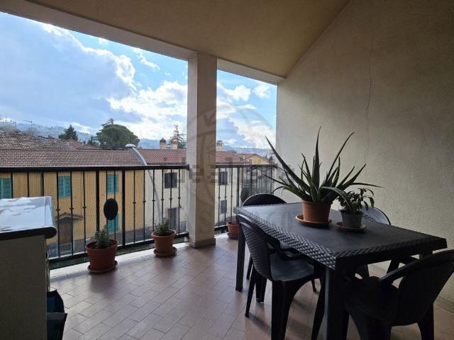 Appartamento in vendita di 155 m² in Via Campomicciolo, 251
