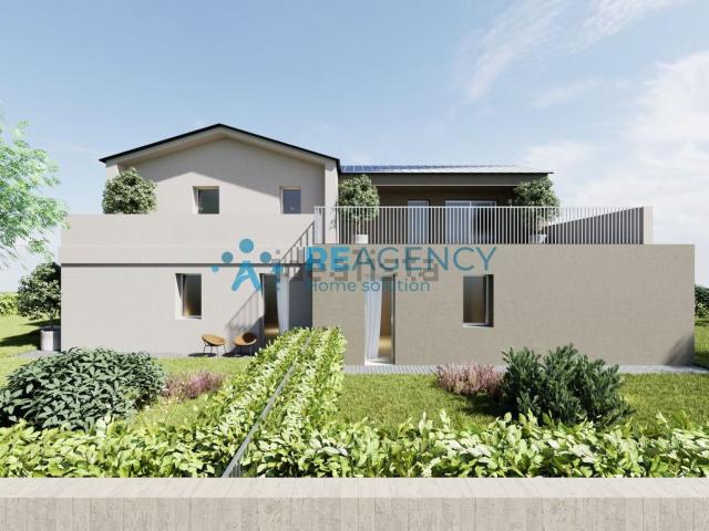 Appartamento in vendita di 155 m² in Via Crea