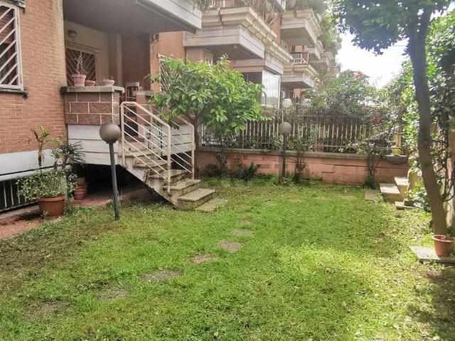 Appartamento in vendita di 155 m² in Via Andrea Millevoi, 503