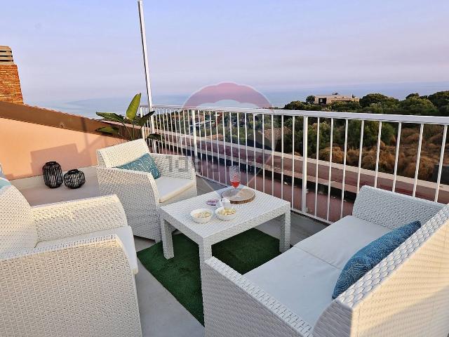 Appartamento in vendita di 155 m² in Via Acicastello, 85
