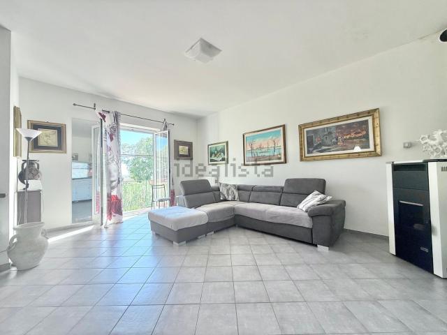 Appartamento in vendita di 155 m² in Via Aurelia